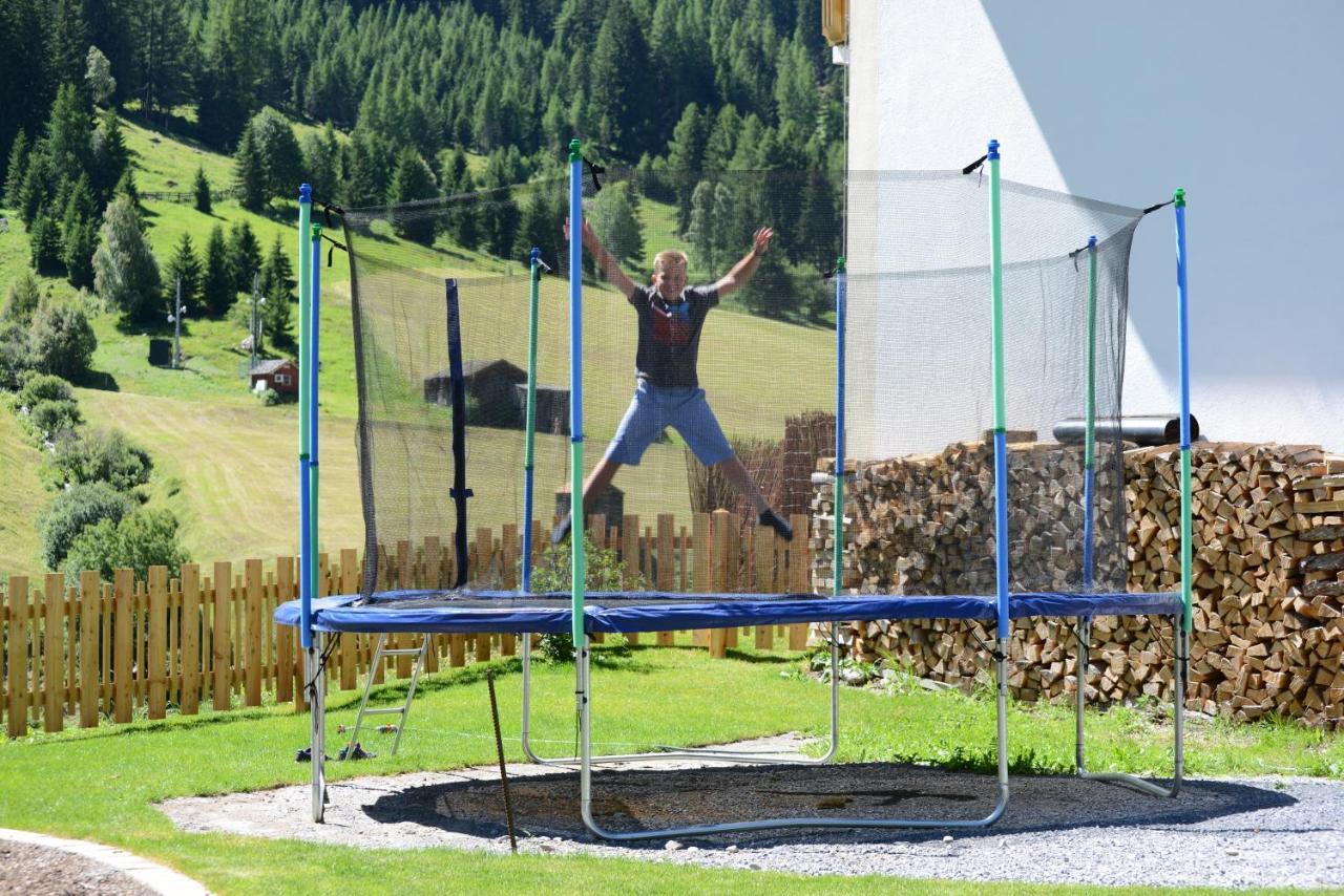 Alp Larain B&B Ischgl Exteriör bild
